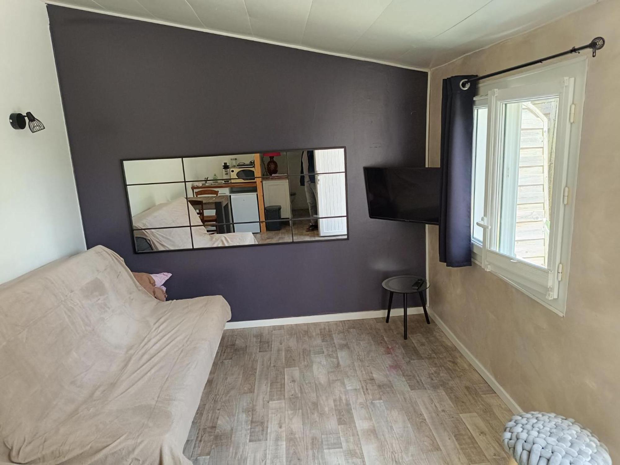 Le Studio Au Calme A Royan Eksteriør billede